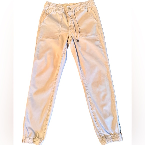 American Eagle Outfitters Pants - American Eagle Outfitters Super Stretch Gray Brushed cotton pants size 8 Short